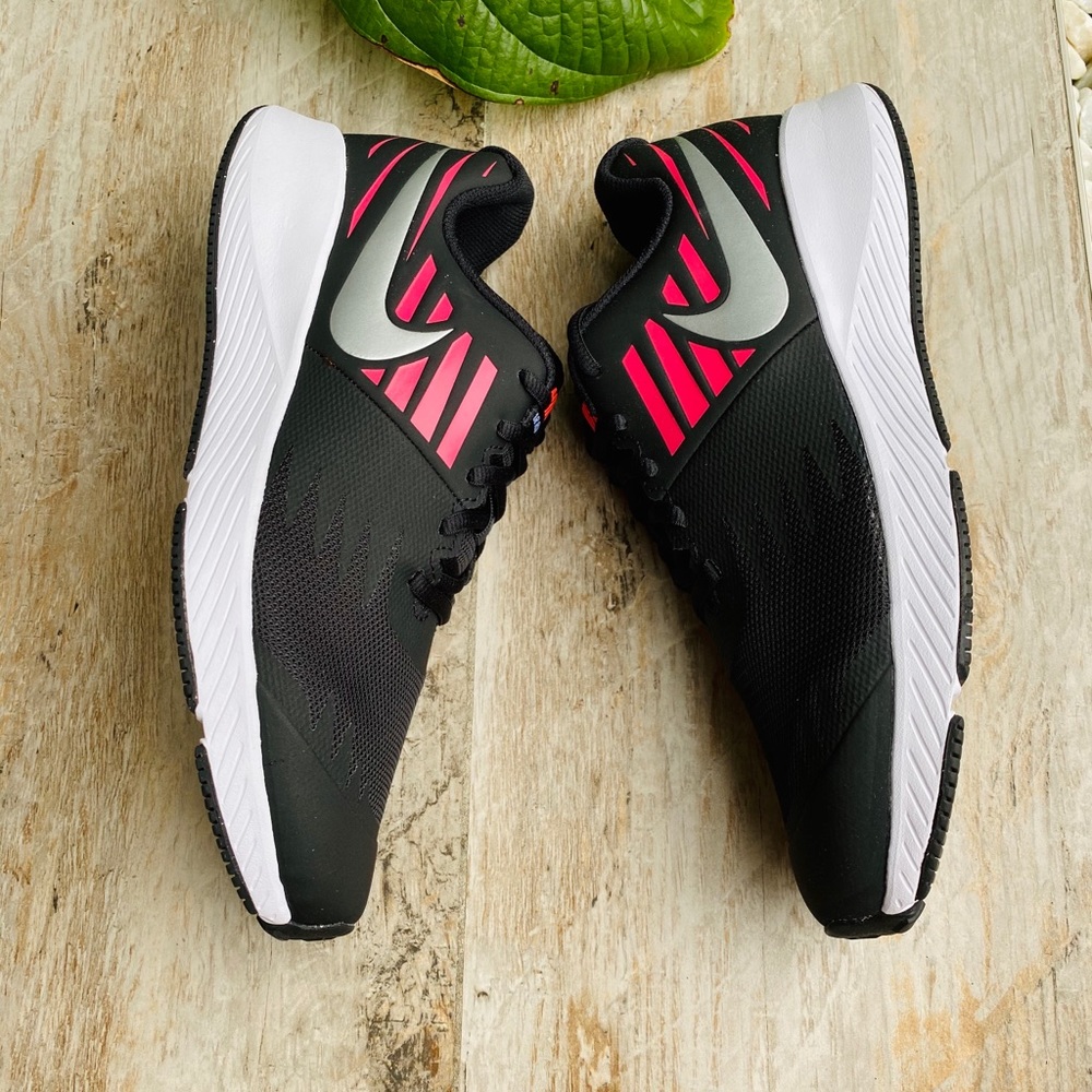 🖤💗Nike comfy running day 💗🖤New in a box - Picture 6 of 10